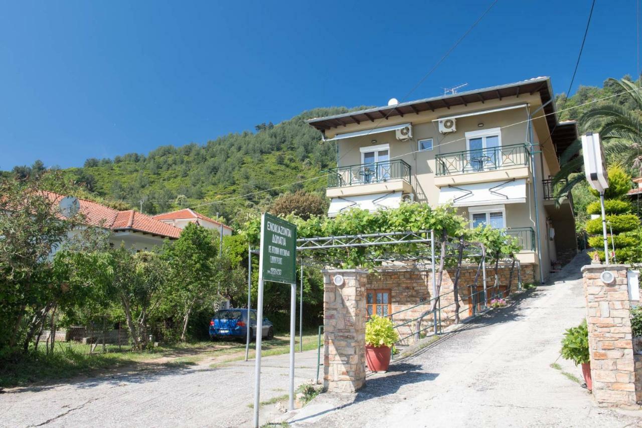 Dimitreli Eleni Studios Kinira Exterior foto